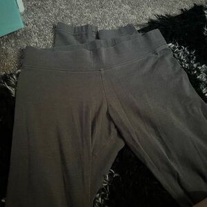 Aeropostale leggings that arent sold anymore style 3930ah19, Small